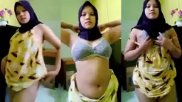 BH Abu-abu RAYUD HIJAB Video by SpankBang BH Abu-abu RAYUD HIJAB Video by SpankBang