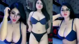 BabyFe Berkacamata Toket Gede Semok Video by xHamster BabyFe Berkacamata Toket Gede Semok Video by xHamster