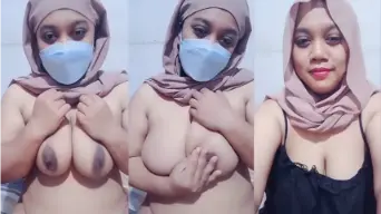 Ameena Hijab Tobrut Bugil Remas Tetek Video by xVideos Ameena Hijab Tobrut Bugil Remas Tetek Video by xVideos