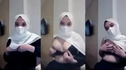 Jilbab Cantik Remas Toket Di PuskeSM4s Video by SpankBang