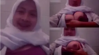 Abg Jilbab Toge di WC Sekolah Video by SpankBang Abg Jilbab Toge di WC Sekolah Video by SpankBang