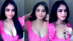 Kylie Belahan Toket Gede Video by FapHouse