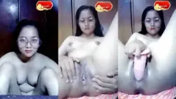 Belajar Omek Dildo Klarisa Coba Squirt Video by SangeLink Belajar Omek Dildo Klarisa Coba Squirt Video by SangeLink