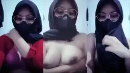 Hijab 4_BG Toge Kacamata Live Barbar Video by TXXX Hijab 4_BG Toge Kacamata Live Barbar Video by TXXX