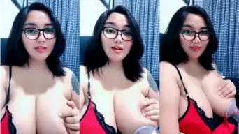 Mami Betty Perah Susu Buat Anak Video by Indo18 Mami Betty Perah Susu Buat Anak Video by Indo18