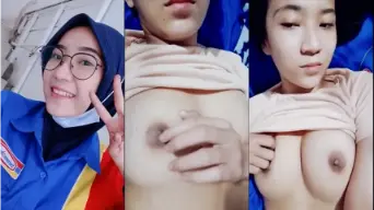 Diah Pratiwi Kasir Indomaret Buka Jilbab Video by KingBokep