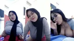 Acha Hijab Toket Gede Cantik Kacamata Video by KingBokep