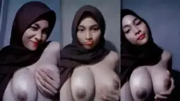 Tiktokers 4_BG Toge Berhijab Cantik Video Video by Kompoz Tiktokers 4_BG Toge Berhijab Cantik Video Video by Kompoz