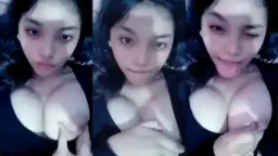 VCS Laras Pap Uting sambil Melet Manjah Video by NoBokep